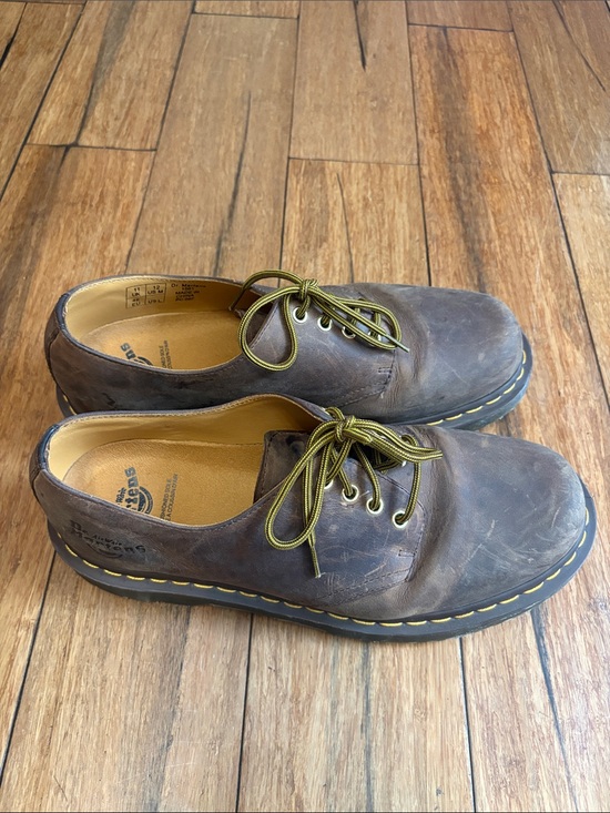 Dr. Martens Other - DR MARTENS 1561 Brown Leather 4-eye Gibson Oxford Lace Up